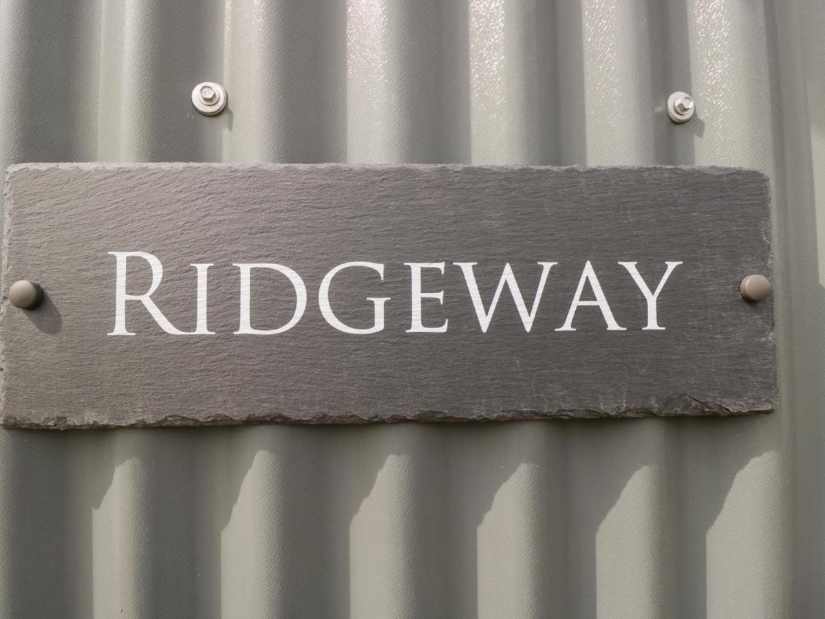 Ridgeway Villa Faringdon Exterior foto